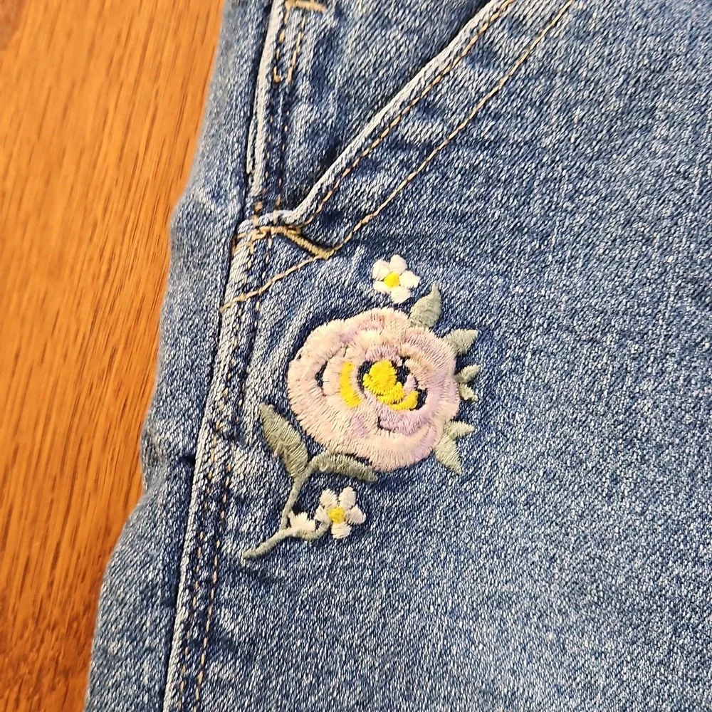 Vintage OshKosh B'Gosh Kids Overalls Size 4T Blue Denim Floral Embroidery